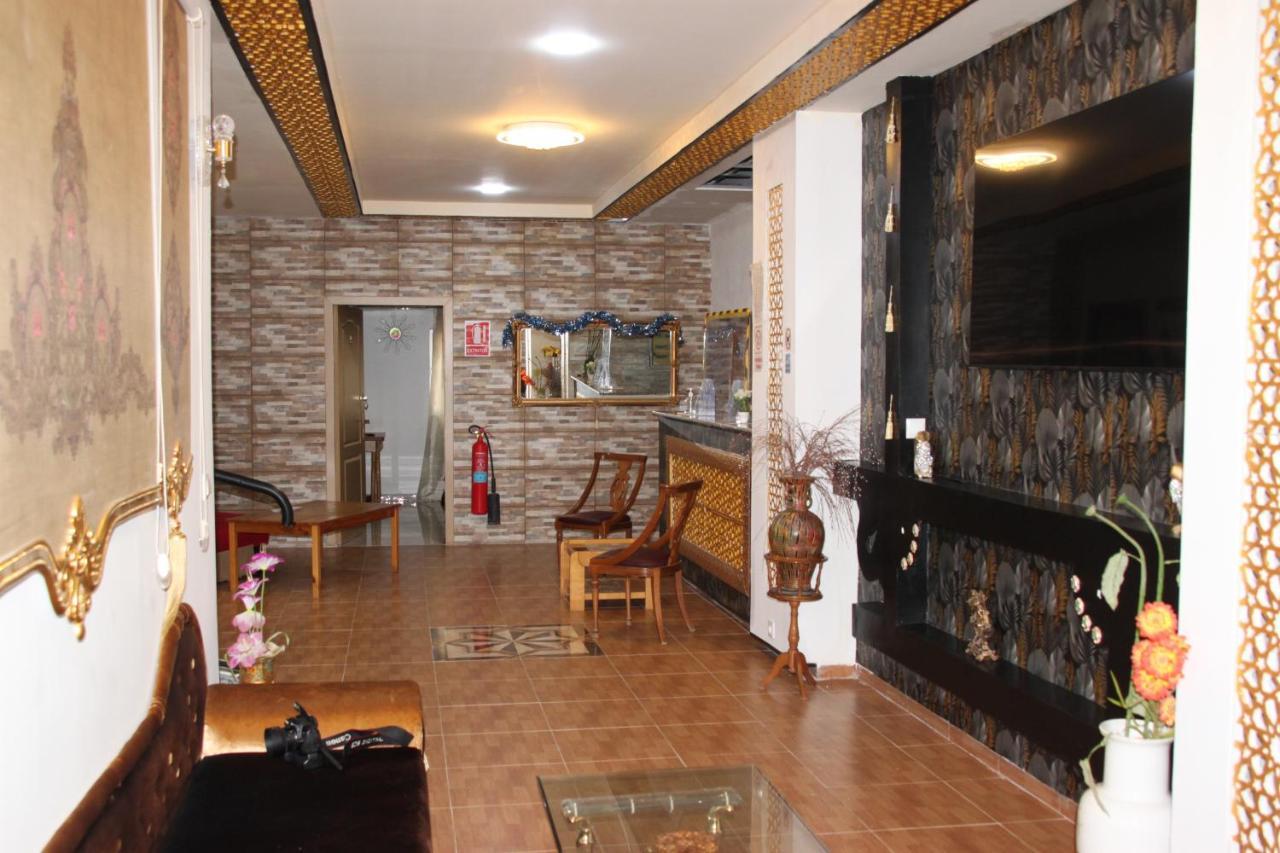 Pension La Lambra Azul Аликанте Екстериор снимка