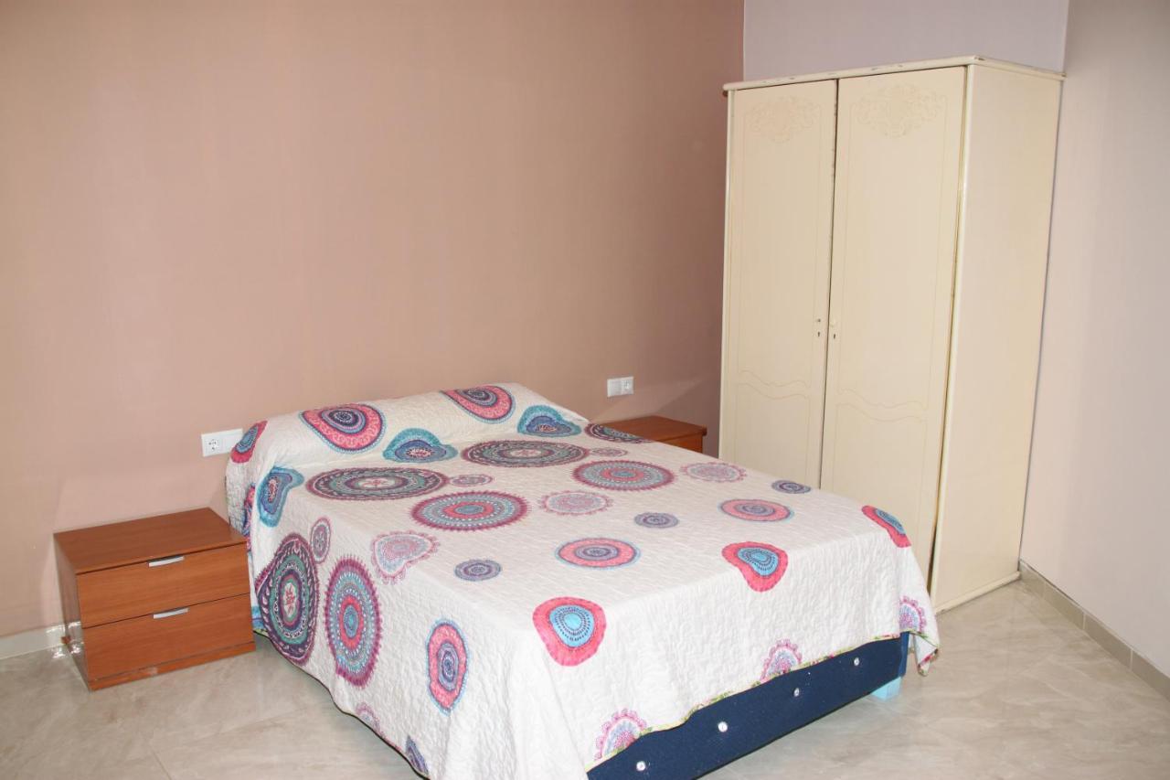 Pension La Lambra Azul Аликанте Екстериор снимка
